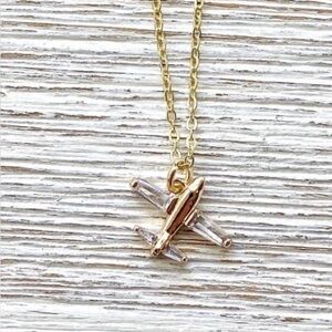 VB&Co Gold Dainty Airplane Pendant Necklace